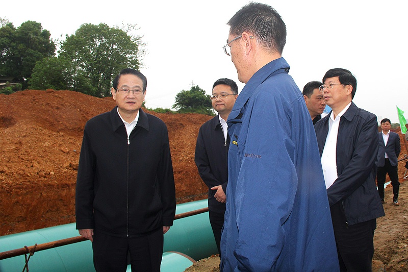 易煉紅視察天卓塑膠工地4 易煉紅視察天卓塑膠工地4